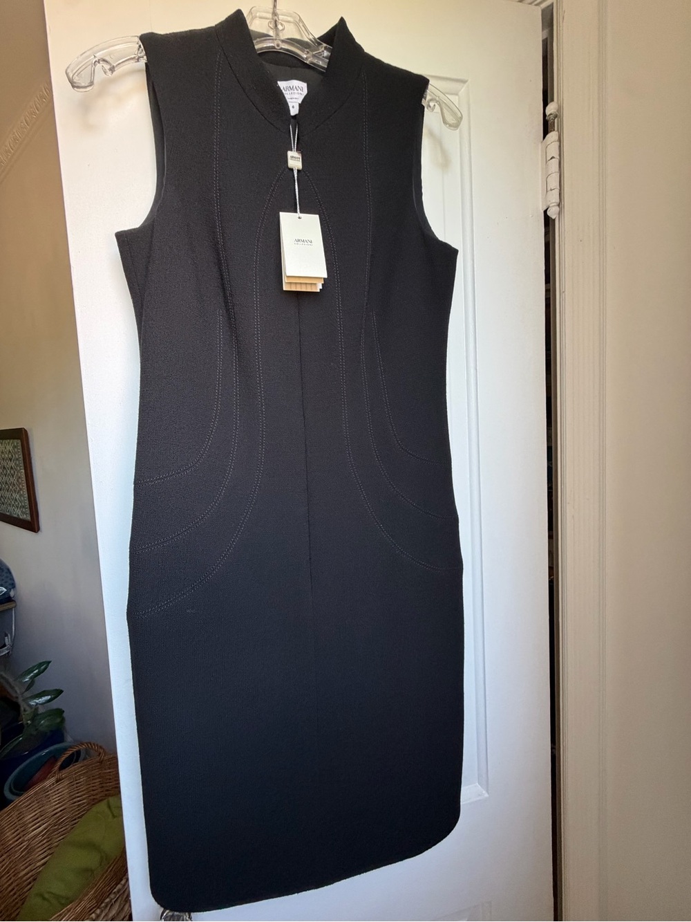 NWT 6 Armani Collezioni Zip-front, Wool Black Shift Dress